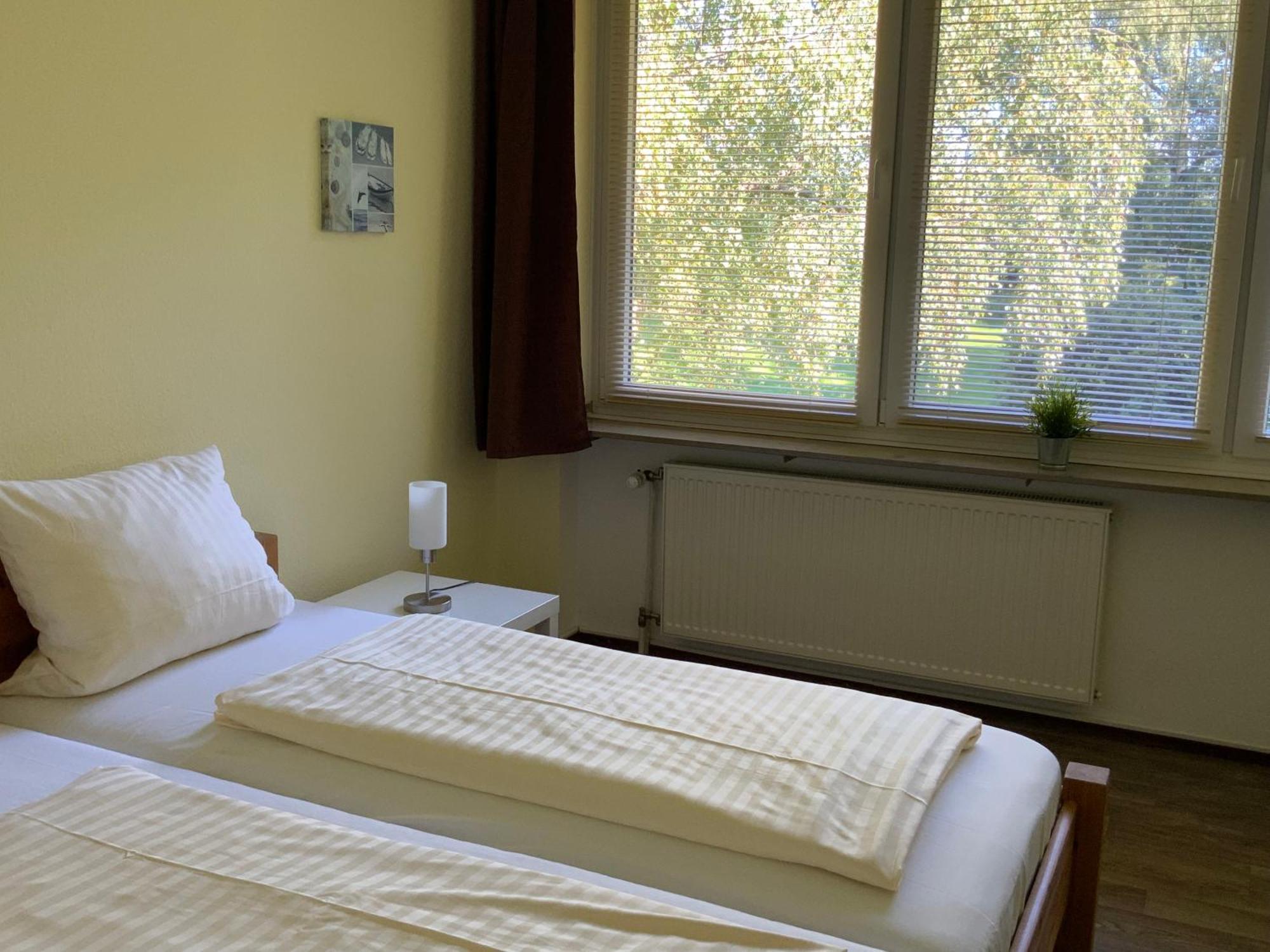 Hotel Am Siebenpfennigsknapp ลูเนน ภายนอก รูปภาพ