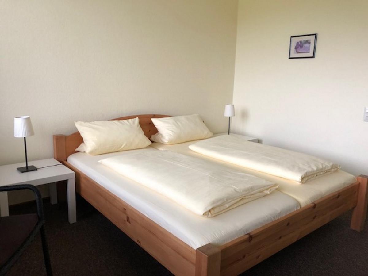 Hotel Am Siebenpfennigsknapp ลูเนน ภายนอก รูปภาพ
