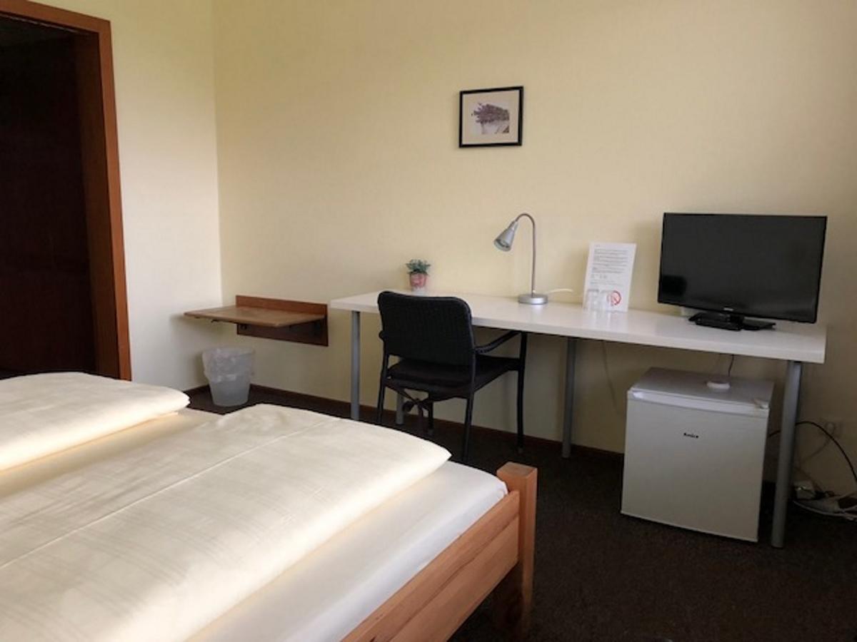 Hotel Am Siebenpfennigsknapp ลูเนน ภายนอก รูปภาพ