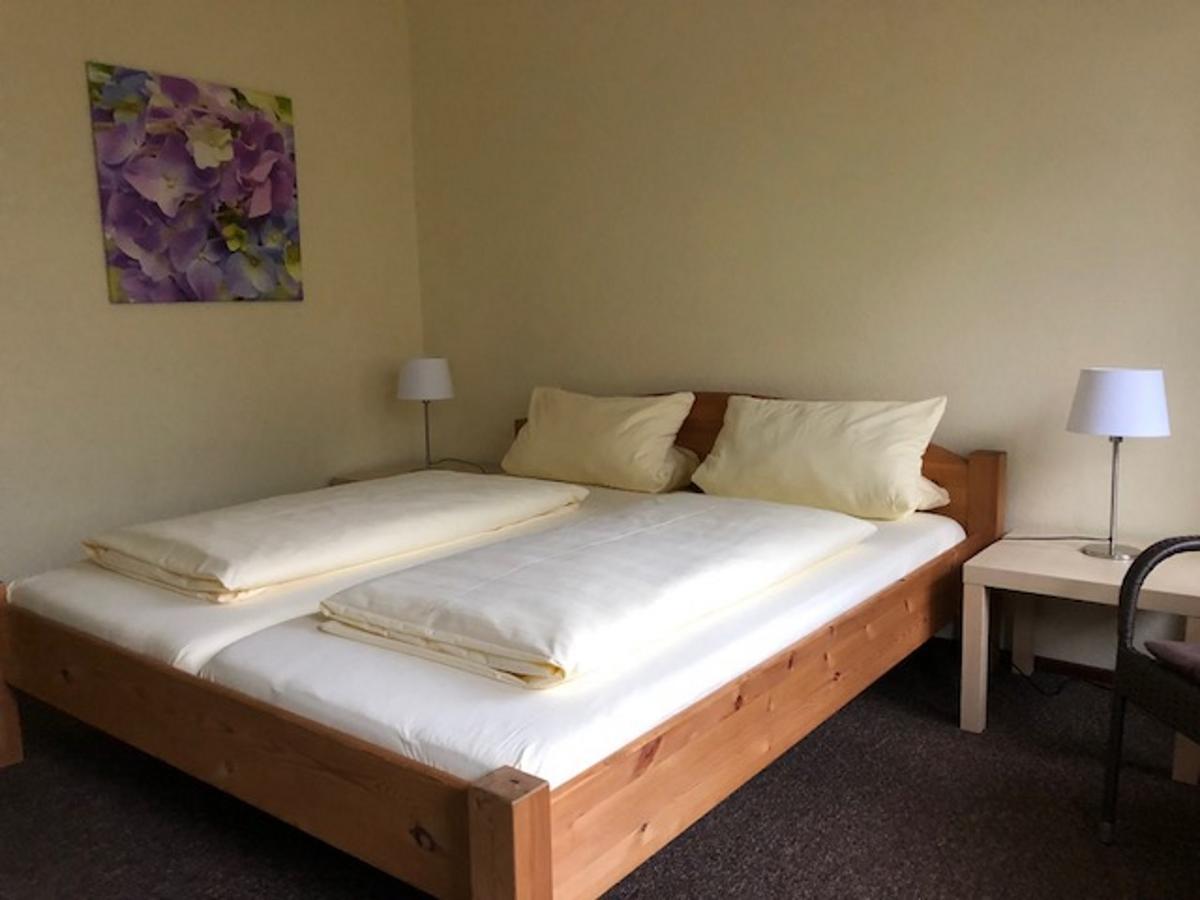 Hotel Am Siebenpfennigsknapp ลูเนน ภายนอก รูปภาพ