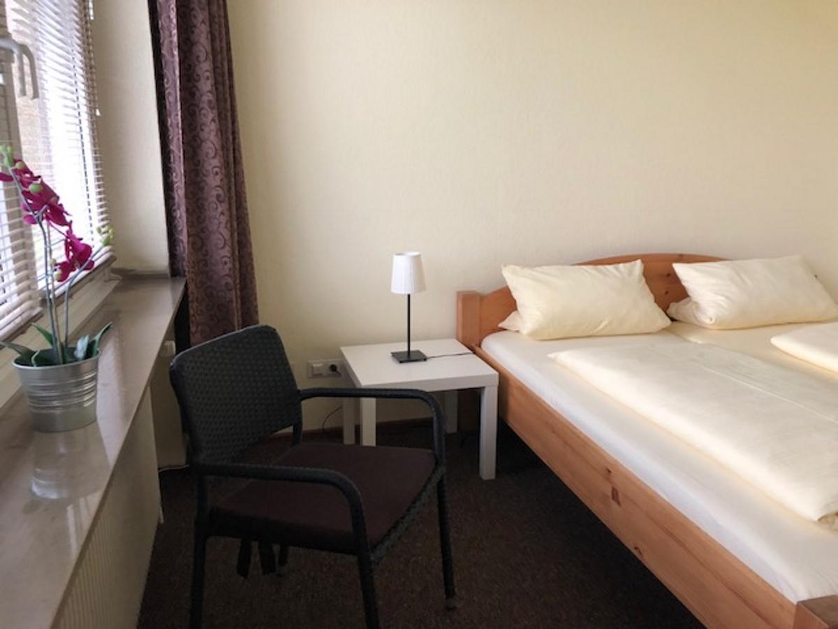 Hotel Am Siebenpfennigsknapp ลูเนน ภายนอก รูปภาพ