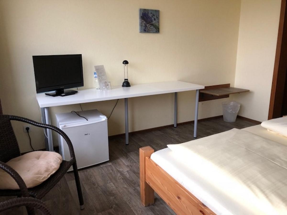 Hotel Am Siebenpfennigsknapp ลูเนน ภายนอก รูปภาพ