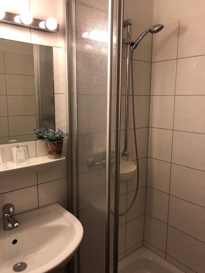 Hotel Am Siebenpfennigsknapp ลูเนน ภายนอก รูปภาพ